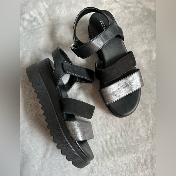 Call It Spring Sandals - Picture 1 of 2